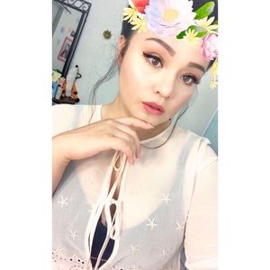 Meet your Posher, Elvira